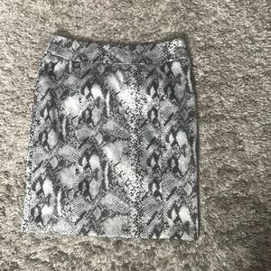 Pencil skirt, snake skin print